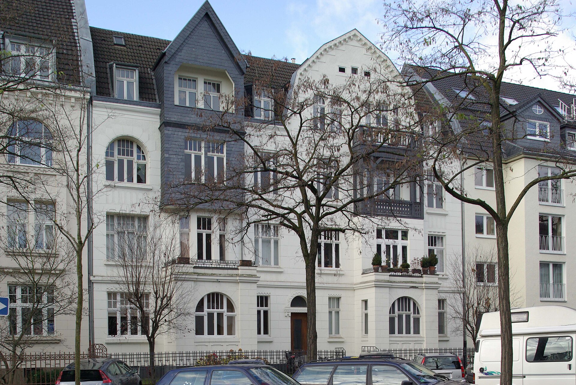 Denkmalgeschütztes Wohnhaus an der Siebengebirgsallee in Köln-Klettenberg